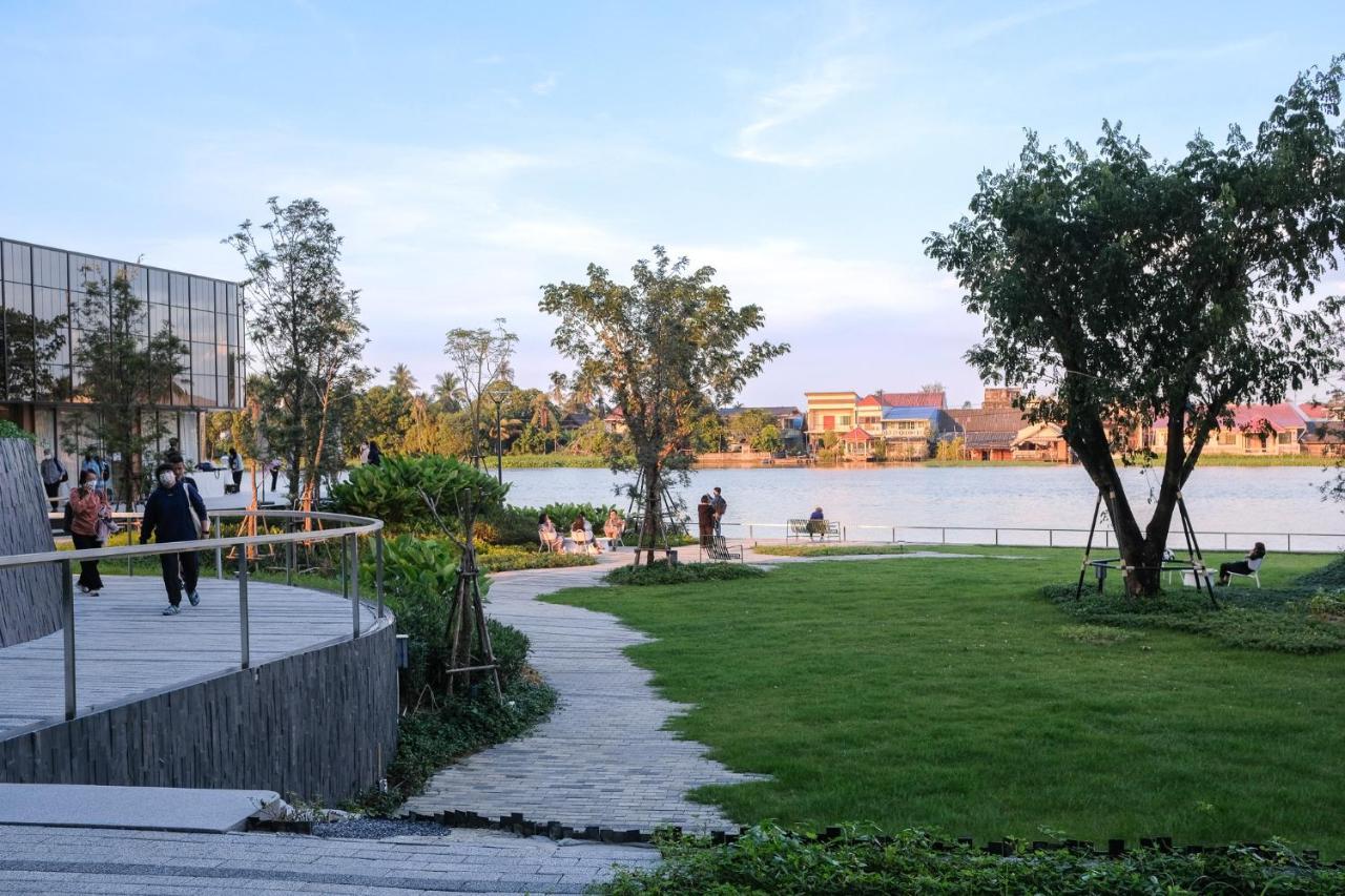 Neera Retreat Hotel Nakhon Pathom Exterior foto